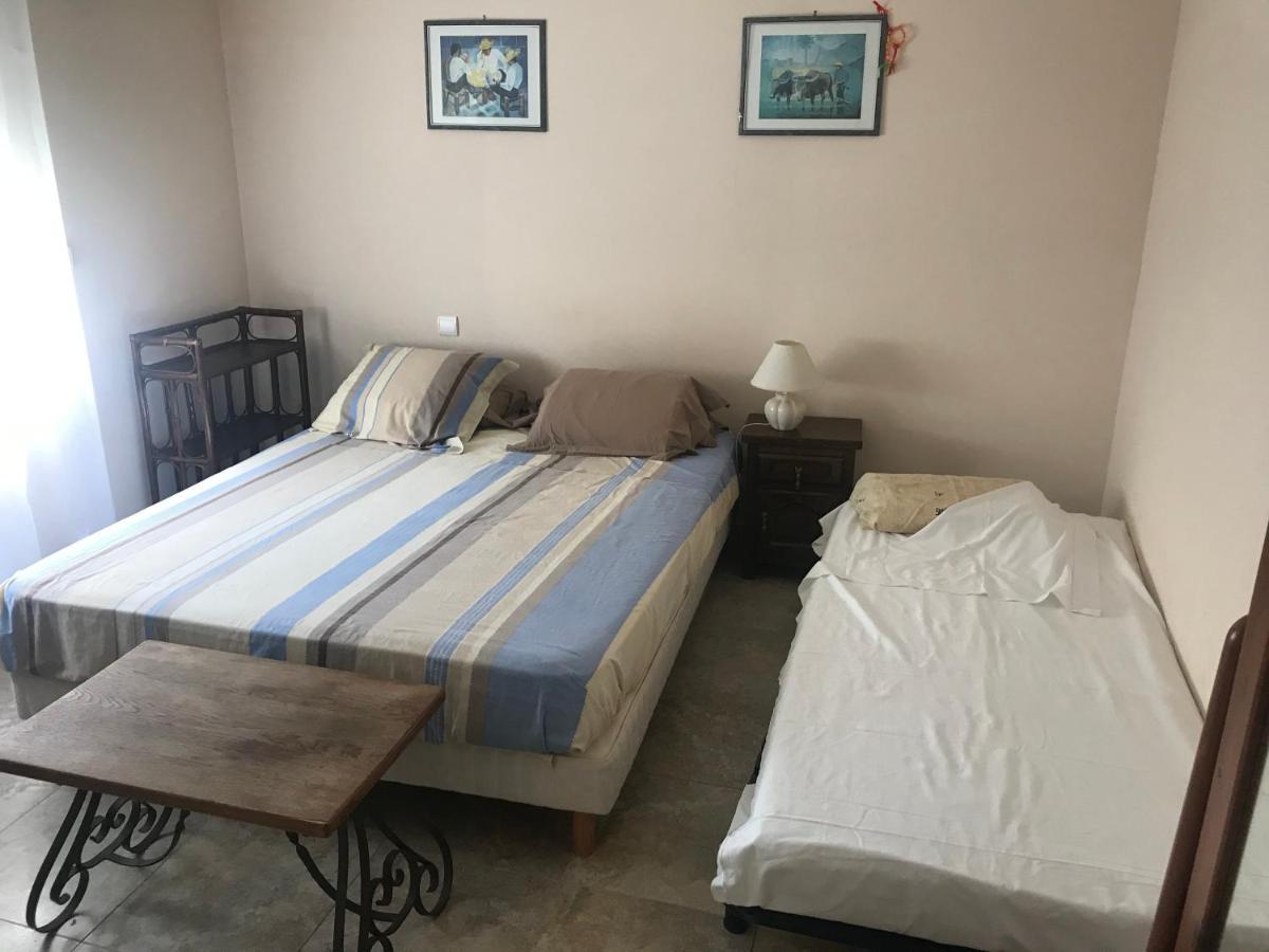 Chambre 3 Beziers Villeneuve Екстериор снимка